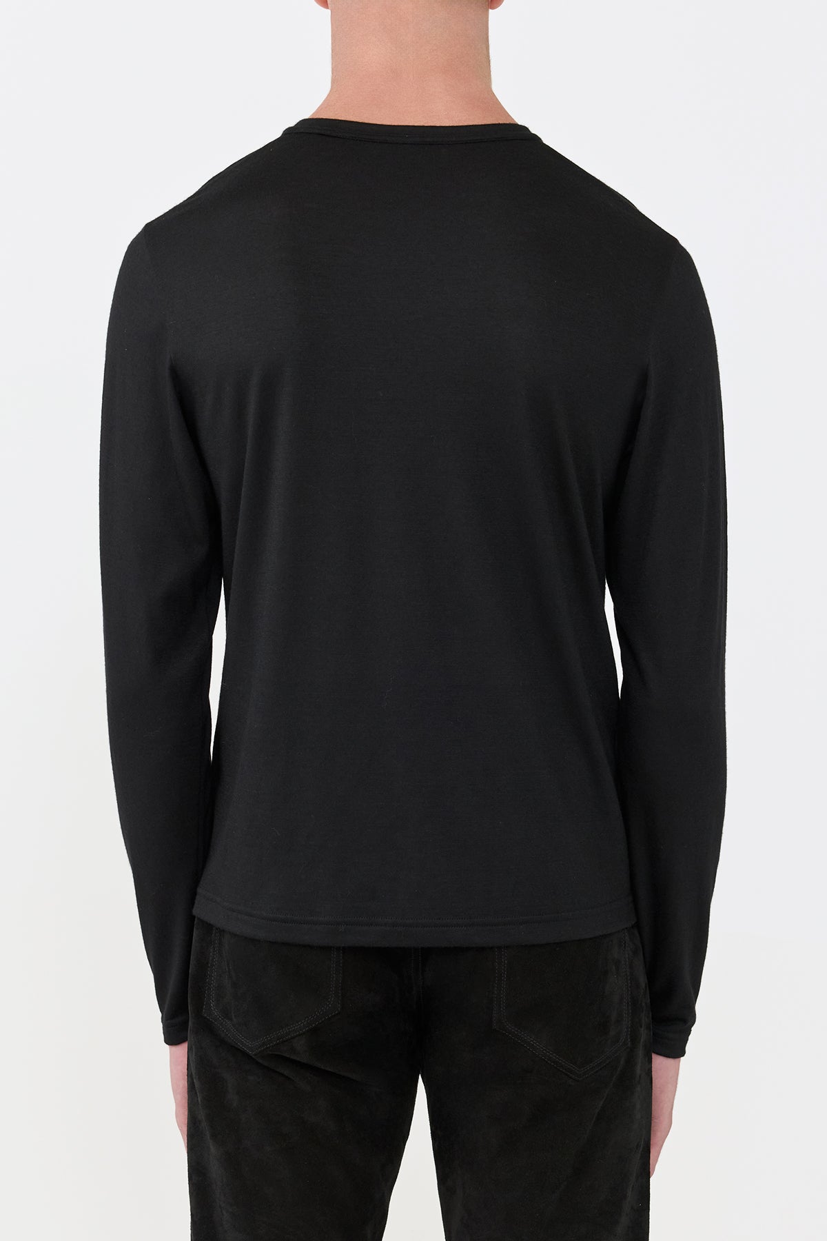 Owen Tee in Black Cashmere