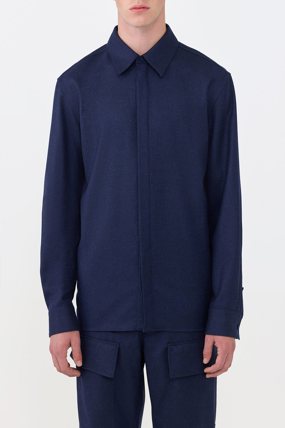 ネイビーバージンウールカシミアのアベシャツ