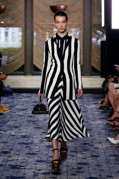 Look 32