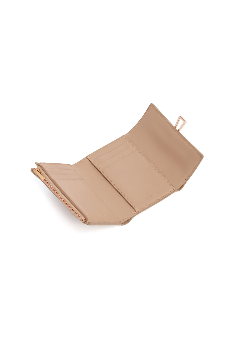 Compact Flat Wallet in Nude Leather