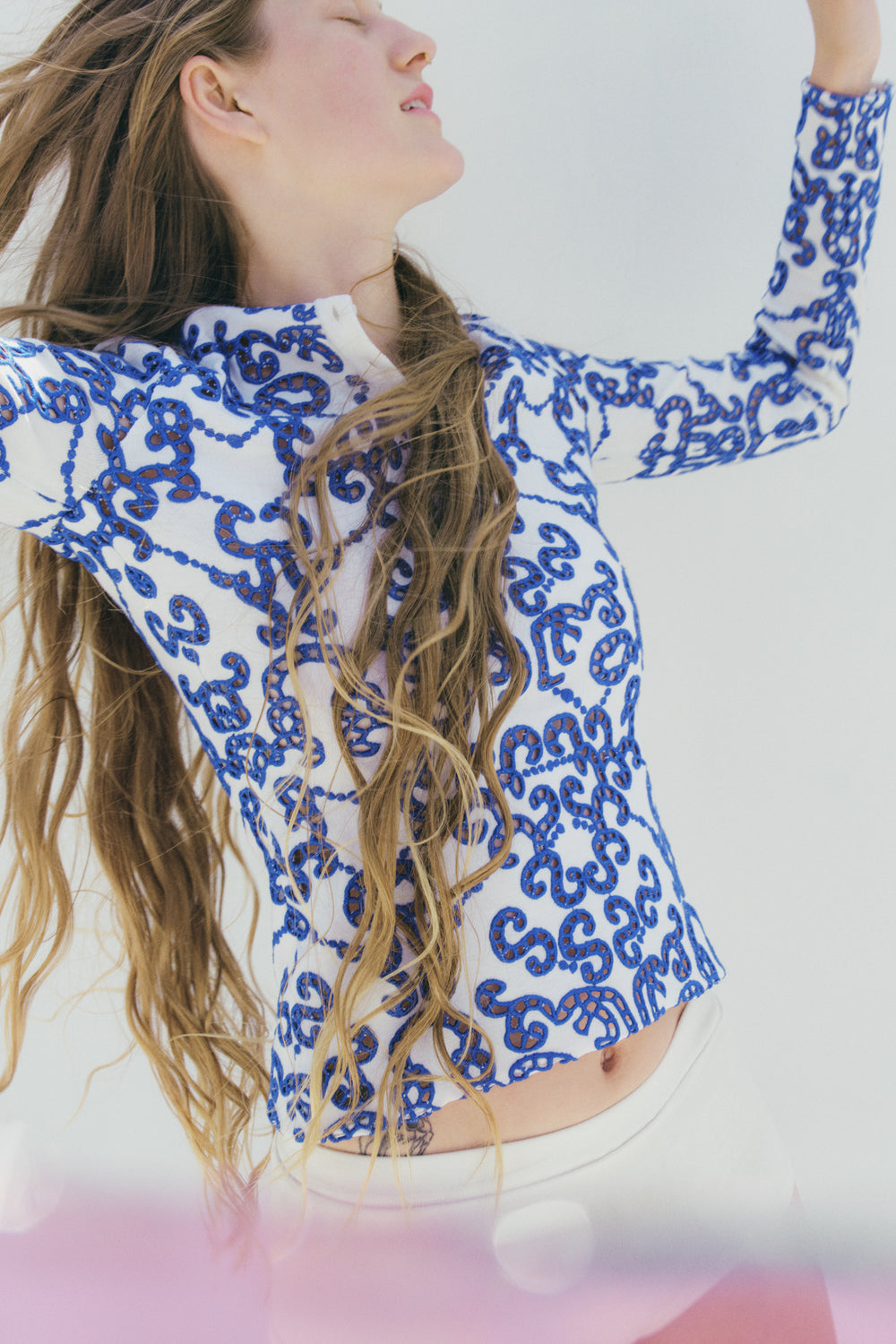Atoll Top in Ivory & Cobalt Merino Wool