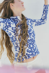 Atoll Top in Ivory & Cobalt Merino Wool