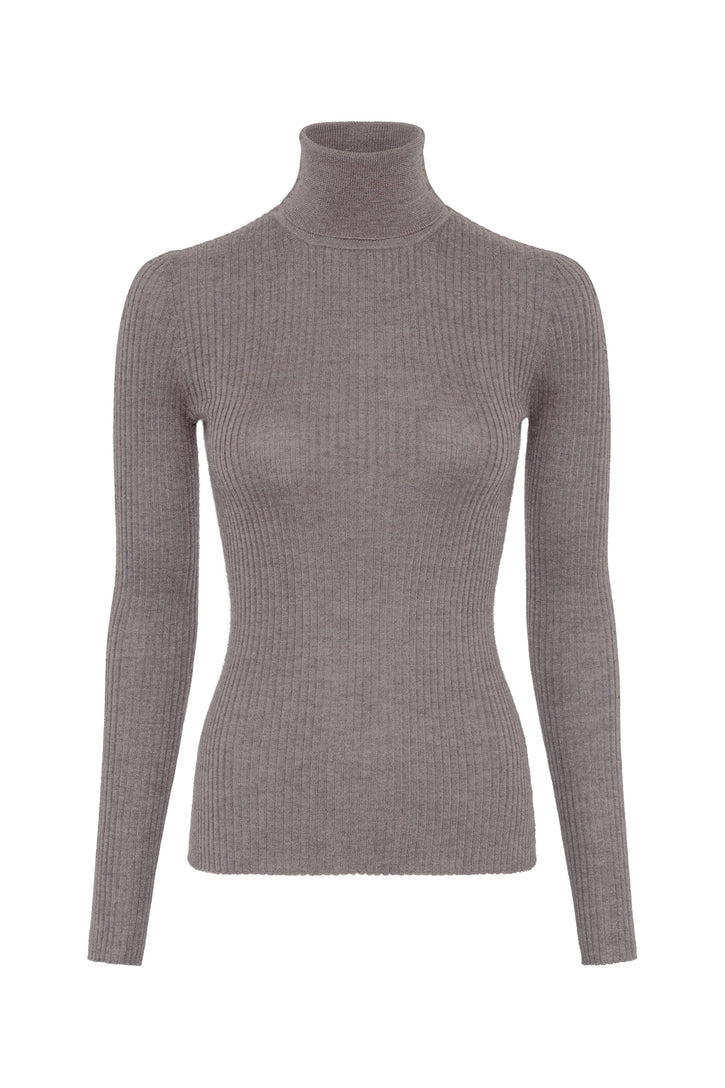 Peppe Knit Turtleneck in Walnut Cashmere Silk