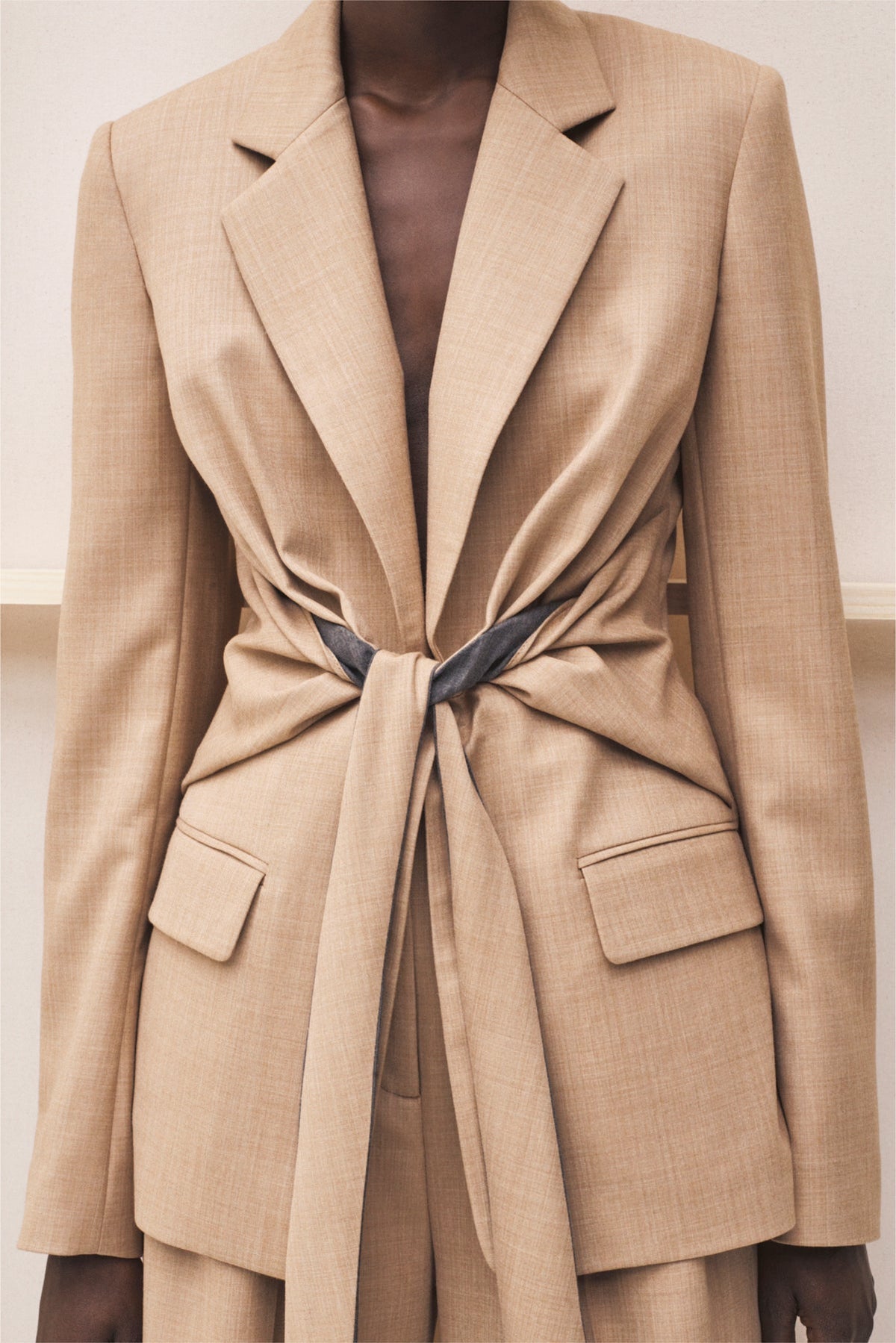 Grant Knotted Blazer in Camel Virgin Wool