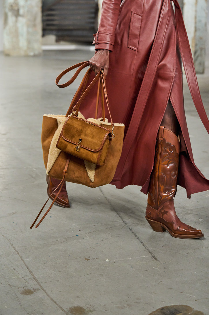 Marija Tote Bag Shearling Animation in Cognac Suede