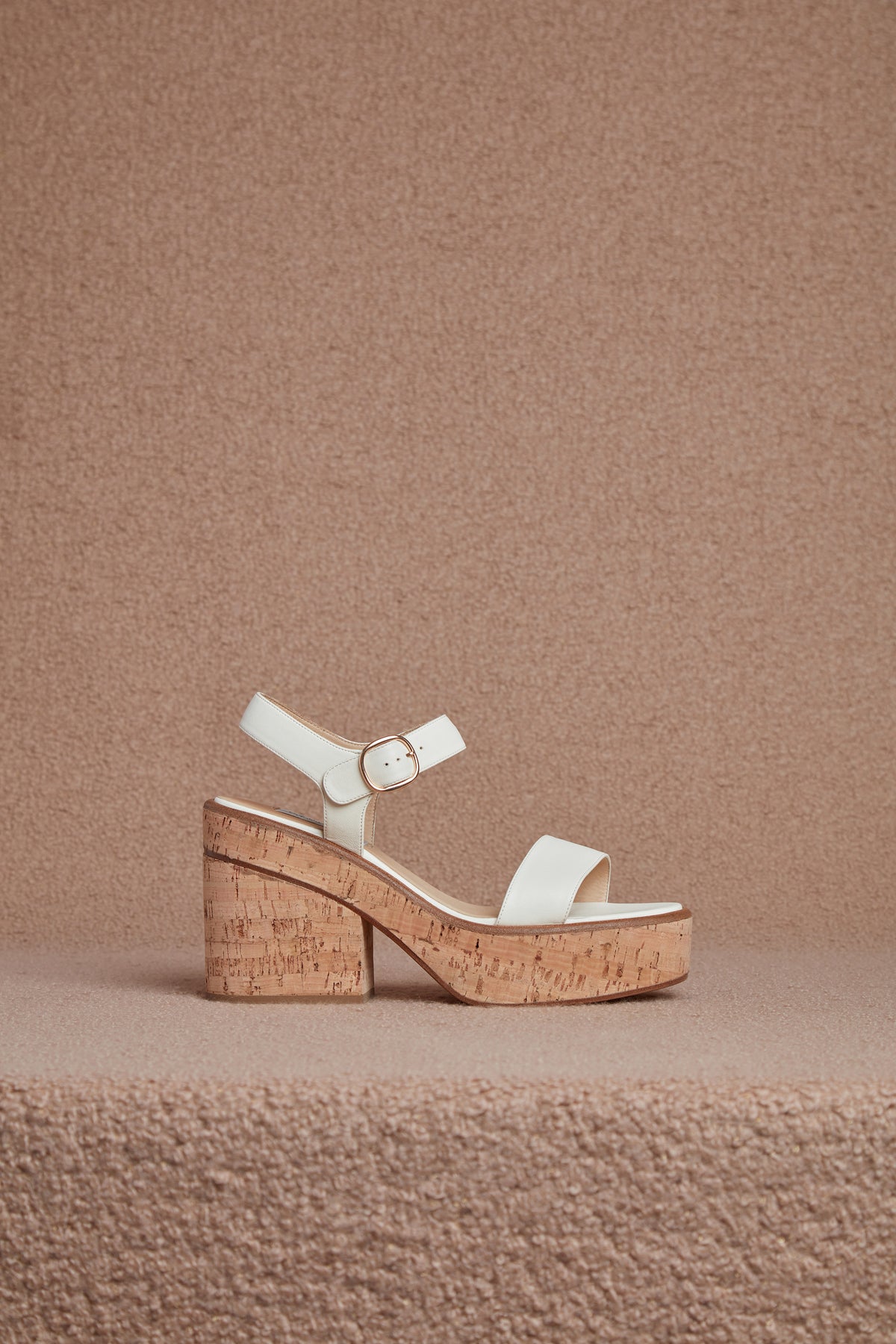 Sardis Platform Sandal in Cream Leather