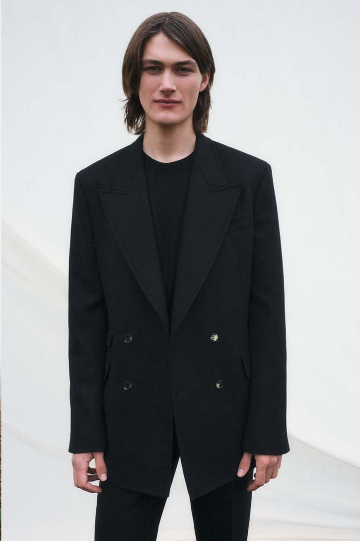 メンズ 22年秋 ルック 2