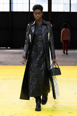 Look 18