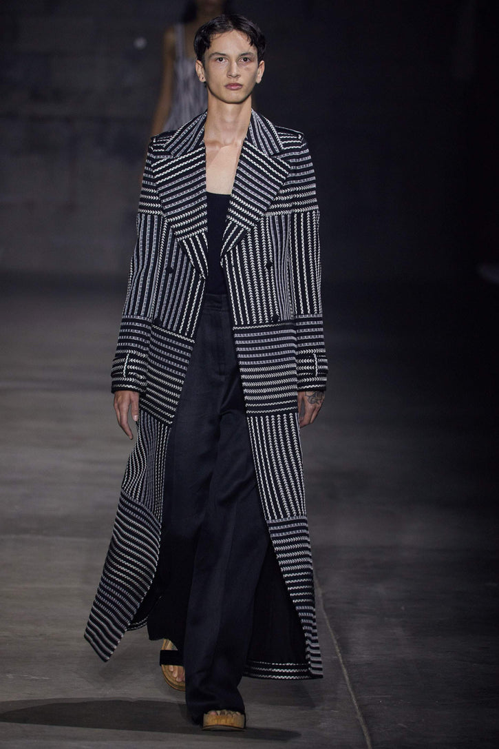 Spring Summer 22 Look 16