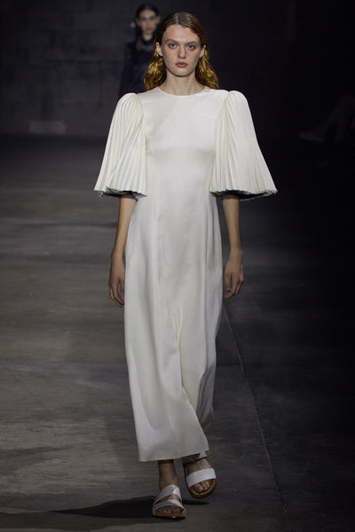 Look 28