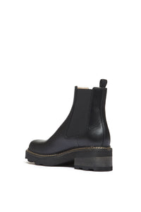 Jil Chelsea Boot in Black Leather