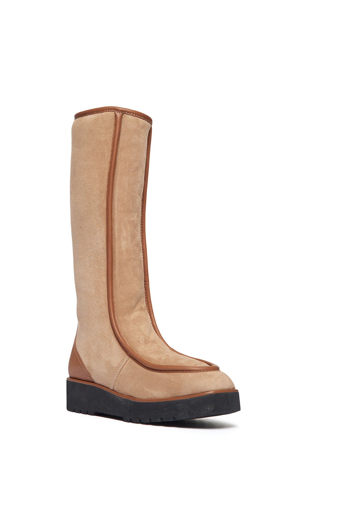 Tayna Flat Boot in Camel Leather