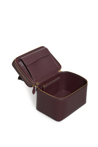 Cartuchera Makeup Bag in Bordeaux Nappa Leather