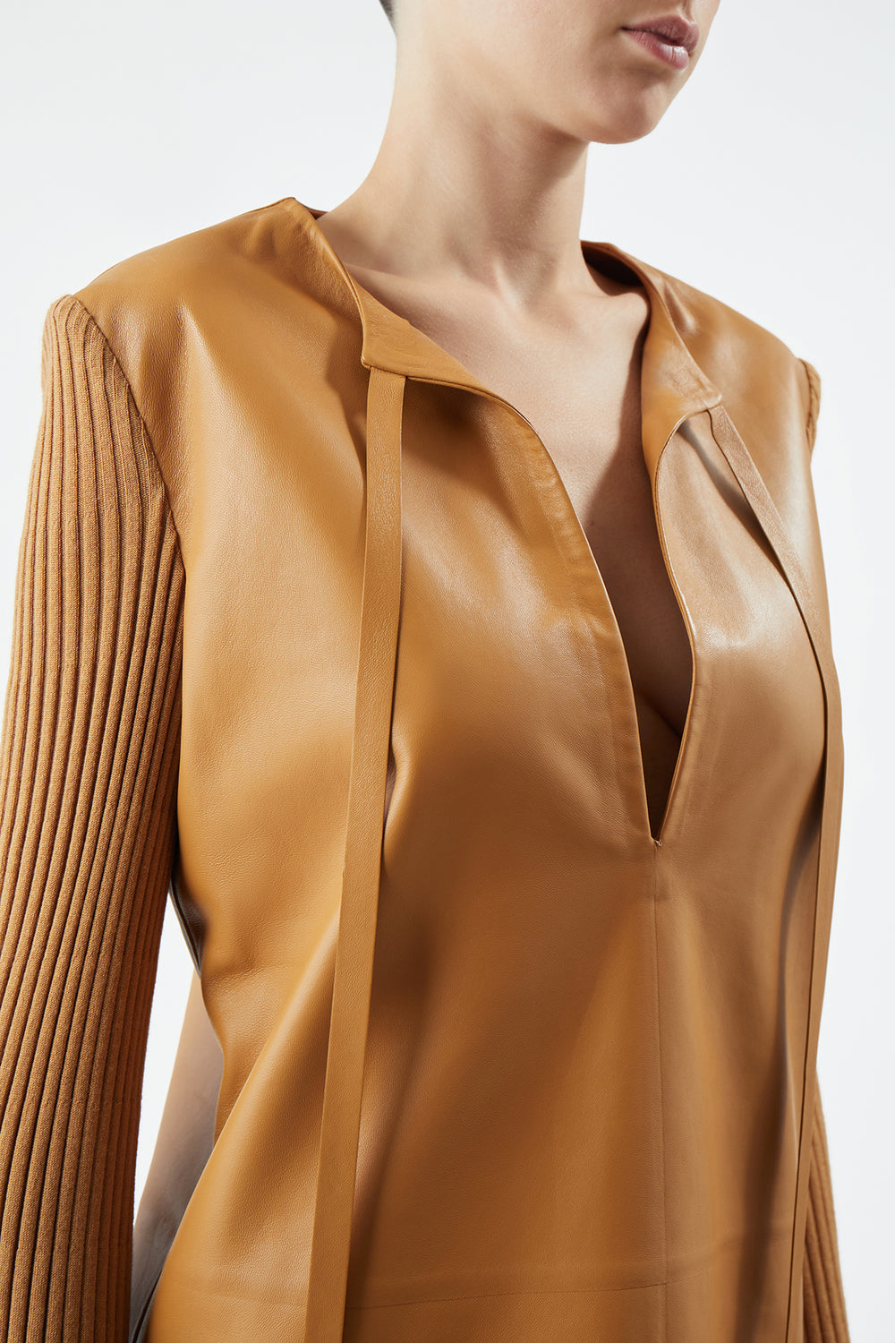 カシューナッパレザーのベコドレス