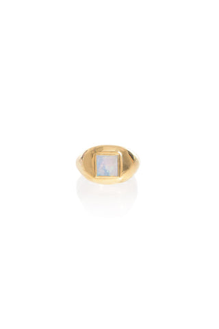 Medium Ring in 18K Yellow Gold & Mother of Pearl Stone