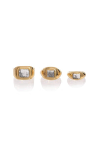 Large Ring in 18K Yellow Gold & Howlite Stone