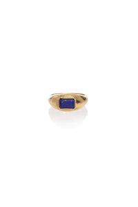 Small Ring in 18K Gold & Lapis Stone
