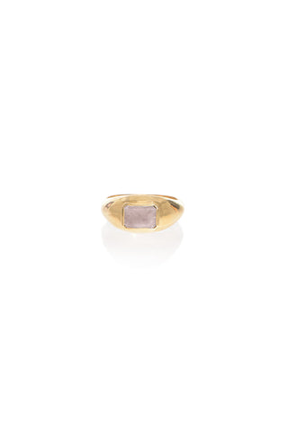 Small Ring in 18k Gold & Rose Quartz Stone
