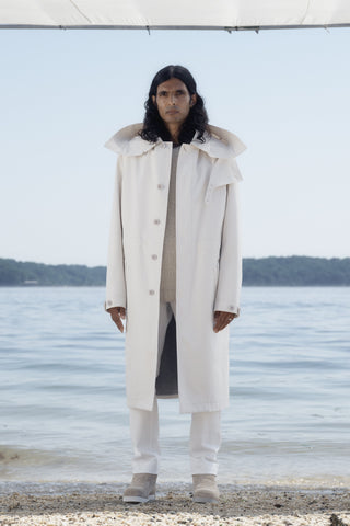 Resort 22 Look 14