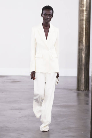 Look 18